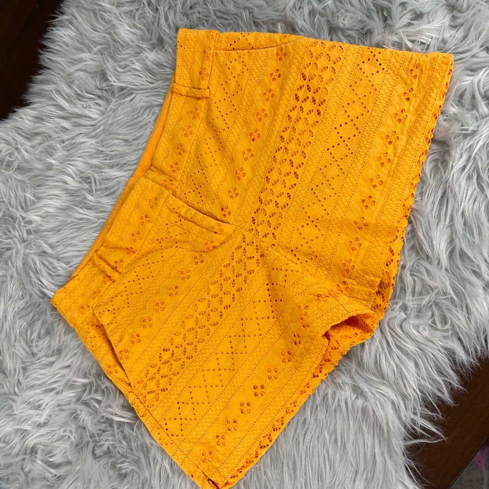 Loft Riviera Eyelet Short, Size 10